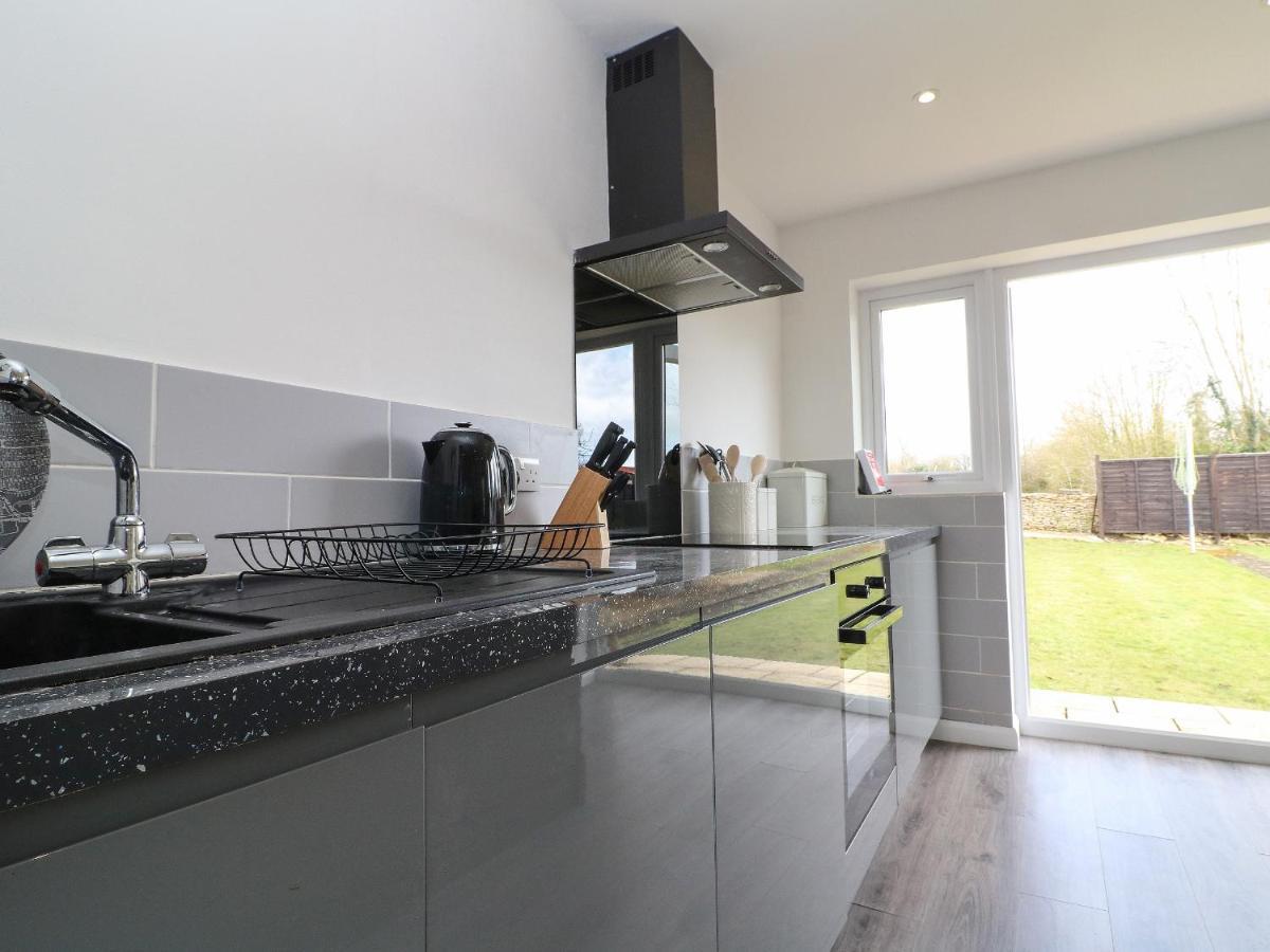 Honeystones Vila Witney Exterior foto